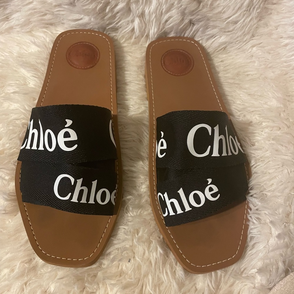 Chloe Logo Slide Sandal